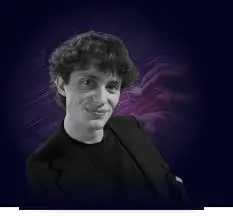 Jorge Guamiz equipo Revolutia experto en automatizaciones con IA