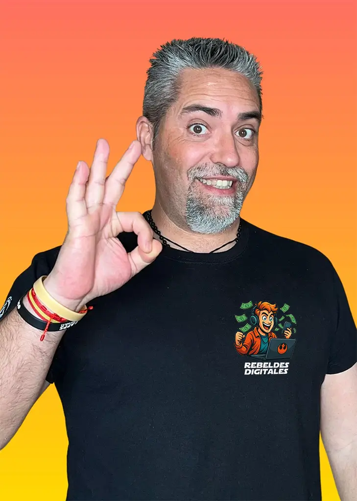Roberto Carreño, creador del curso Rebeldes Digitales y especialista en marketing de afiliados en Hotmart